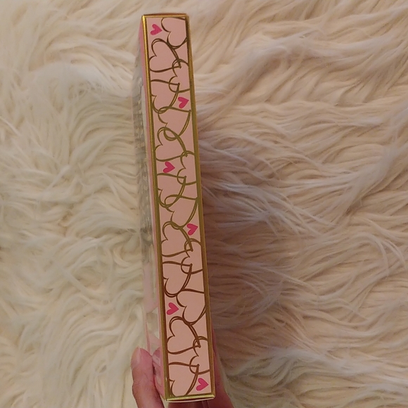 💝FIRM! NWT TOO FACED ONE HOT MAMA BOX SET (DISCONTINUED) - Picture 6 of 14